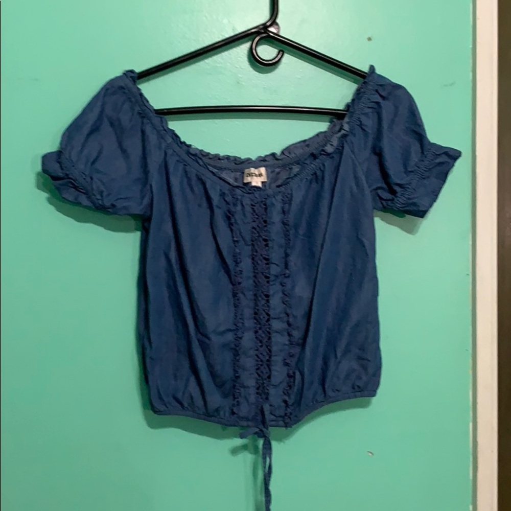 Cute top 🥰